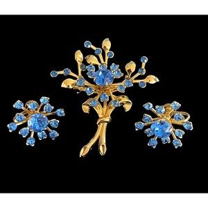 Coro Blue Starburst Brooch & Earrings Set Rare Estate Signed Mid Century 3 Piece